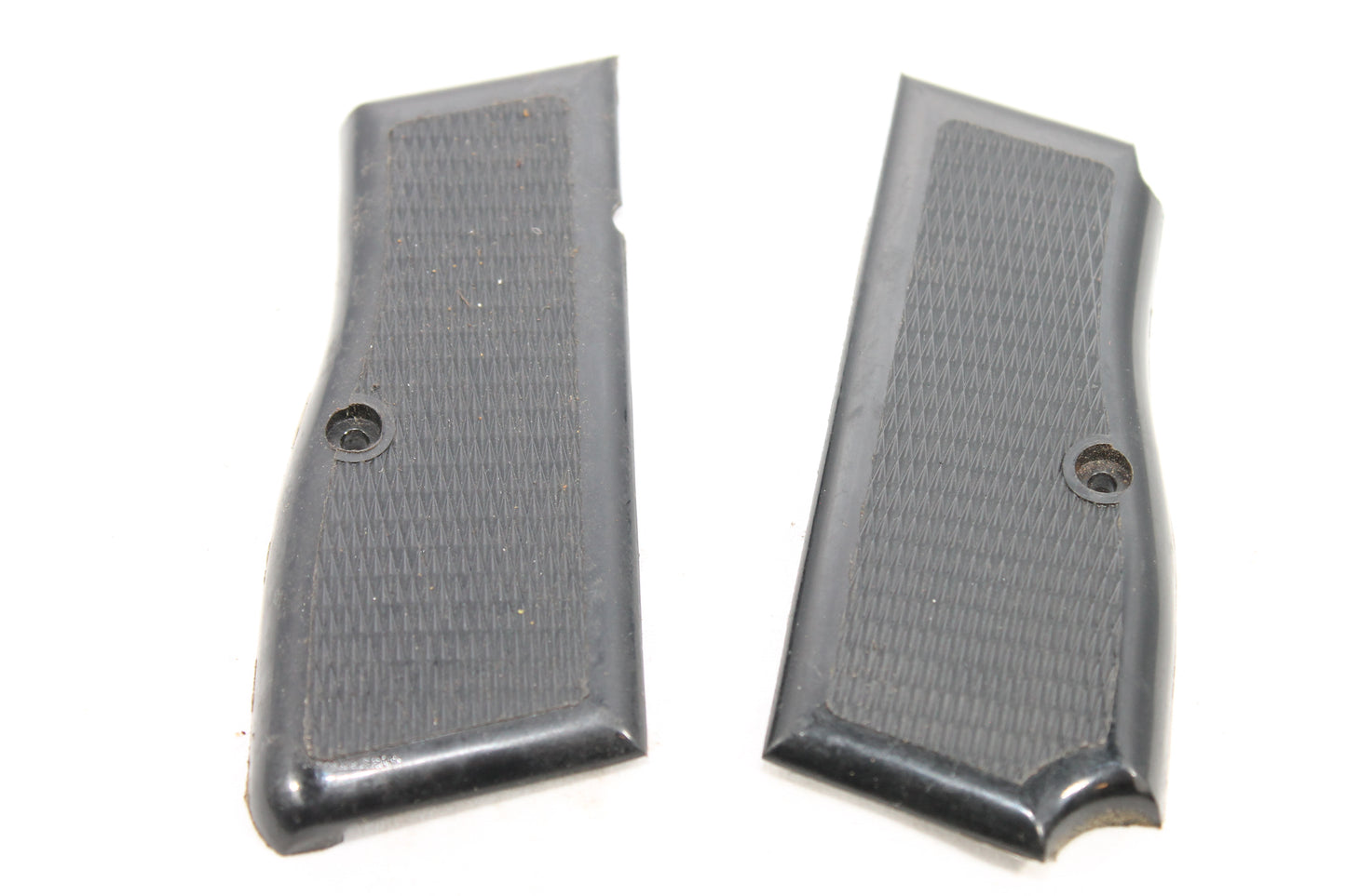 FN HP Grip Mark II met uitsparing voor lanyard ring